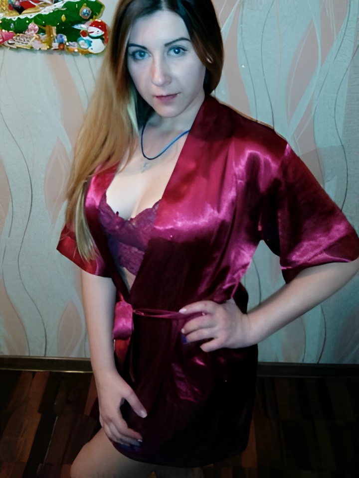 Ксения привлекальеная девушка из Кондопога цена от 1500 руб