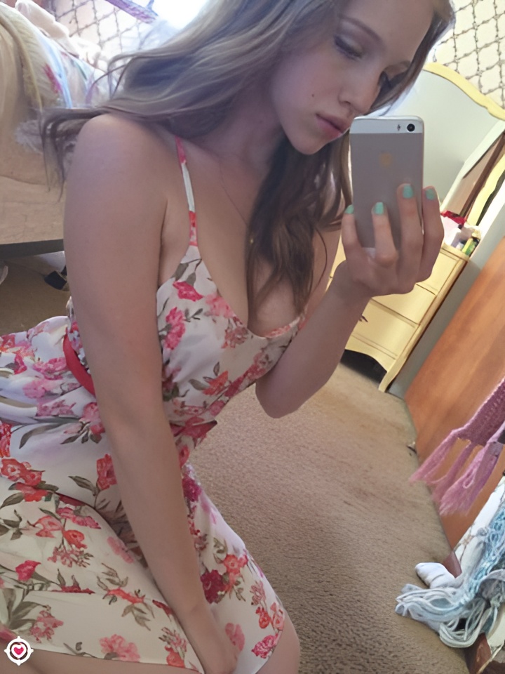 Зоя привлекальеная девушка из Кондопога цена от 3000 руб