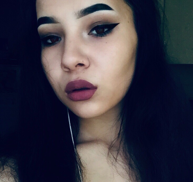 Илона привлекательная девушка из Кондопога цена от 3500 руб