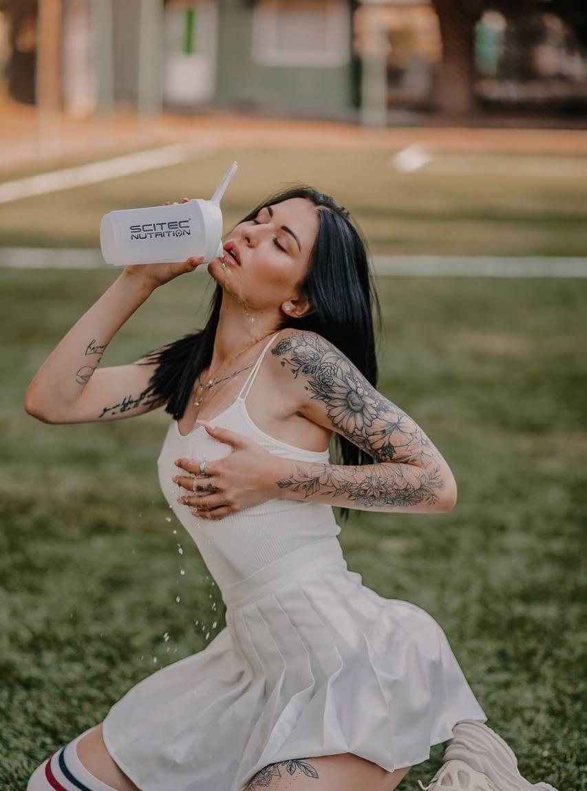 Жасмин привлекальеная девушка из Кондопога цена от 6000 руб