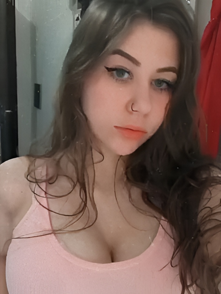 Индивидуалка Софа, доступна для личного знакомства от 2000 руб