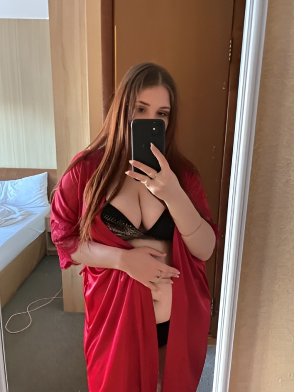 Галина привлекательная девушка из Кондопога цена от 10000 руб