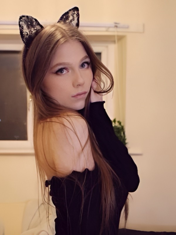 Мадина привлекательная девушка из Кондопога цена от 2000 руб