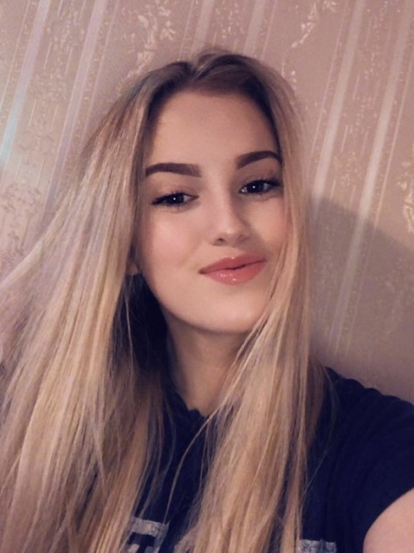 Ася привлекательная девушка из Кондопога цена от 3500 руб